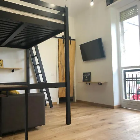 Trevi Industrial D Apartment Milan